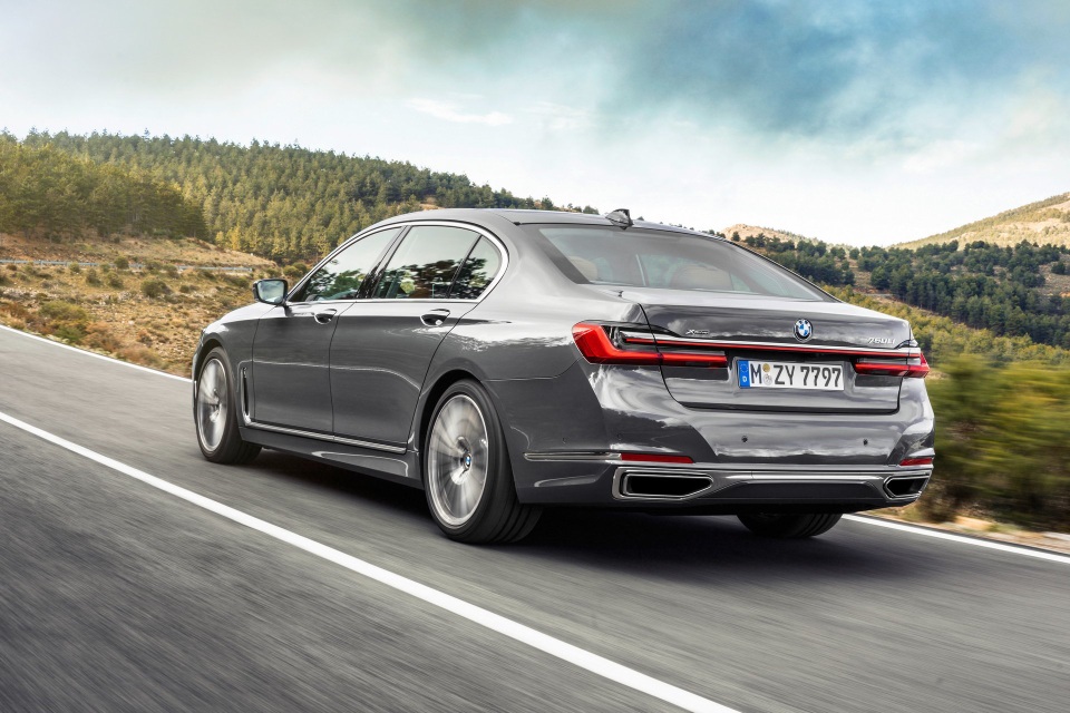 Trông đợi gì ở BMW trong dịp Triển lãm ô tô Geneva tới đây? - 2 Trông đợi gì ở BMW trong dịp Triển lãm ô tô Geneva tới đây? - 2