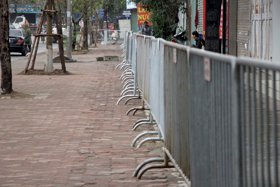 Chó nghiệp vụ tuần tra trong khuôn viên khách sạn Marriot - 12 Chó nghiệp vụ tuần tra trong khuôn viên khách sạn Marriot - 12