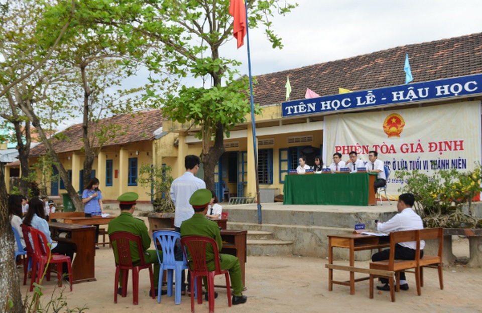 Phú Yên: Hơn 400 đoàn viên tham gia chương trình “Mùa xuân thắp sáng yêu thương” - 2 Phú Yên: Hơn 400 đoàn viên tham gia chương trình “Mùa xuân thắp sáng yêu thương” - 2