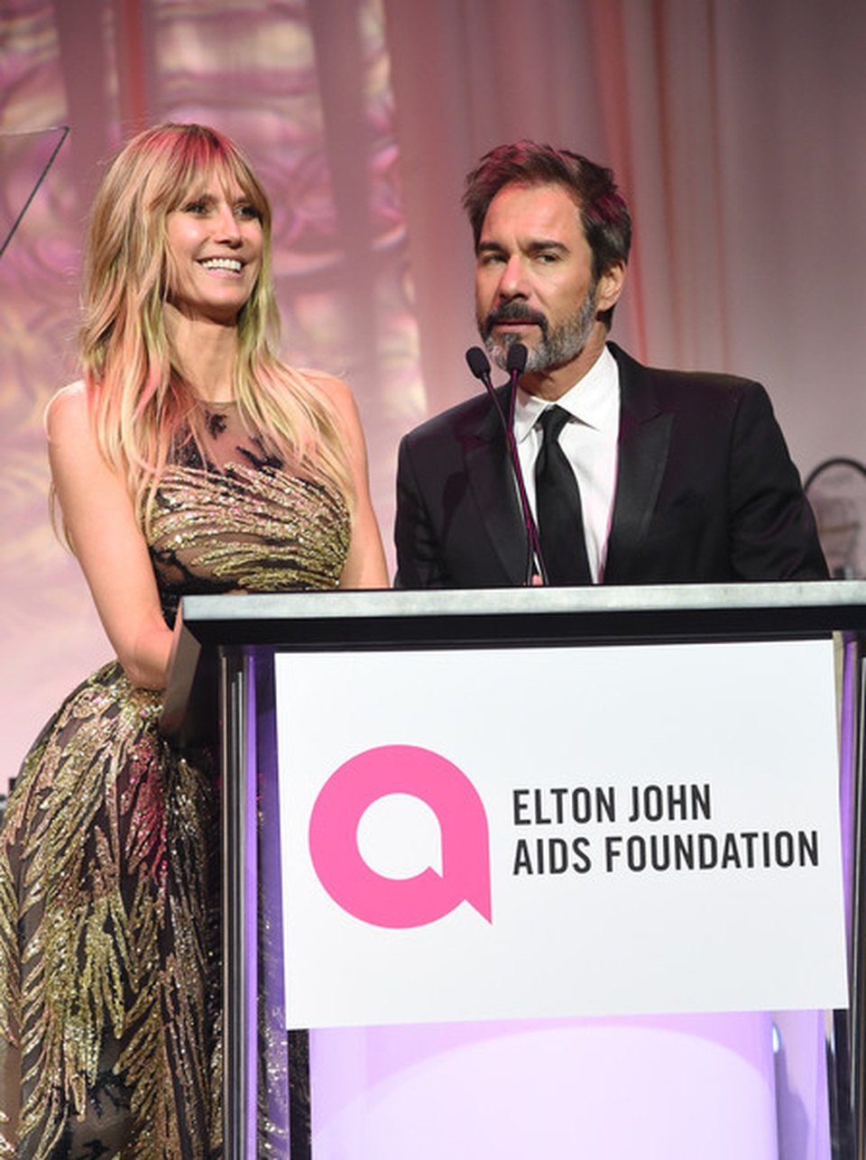 Heidi Klum khoe nhan sắc bên bạn trai kém 17 tuổi - 1 Heidi Klum khoe nhan sắc bên bạn trai kém 17 tuổi - 1