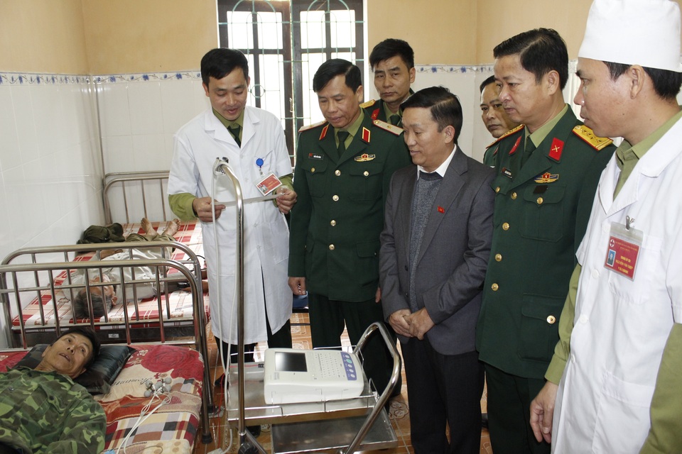 Người bác sĩ tận tụy với người dân hai bên biên giới Việt - Lào - 1 Người bác sĩ tận tụy với người dân hai bên biên giới Việt - Lào - 1