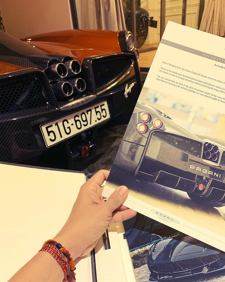 Minh Nhựa bỏ 4 tỷ độ thần gió 80 tỷ Pagani Huayra? - 2..jpg Minh Nhựa bỏ 4 tỷ độ thần gió 80 tỷ Pagani Huayra? - 2..jpg