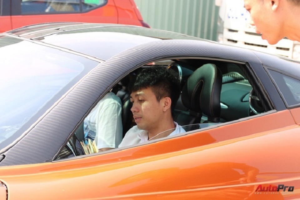 Minh Nhựa bỏ 4 tỷ độ thần gió 80 tỷ Pagani Huayra? - 6..jpg Minh Nhựa bỏ 4 tỷ độ thần gió 80 tỷ Pagani Huayra? - 6..jpg
