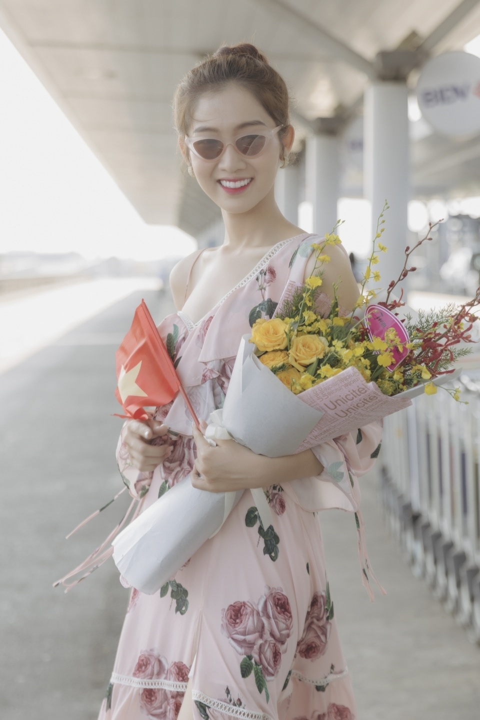 Nguoi dep chuyen gioi12.jpg Nguoi dep chuyen gioi12.jpg