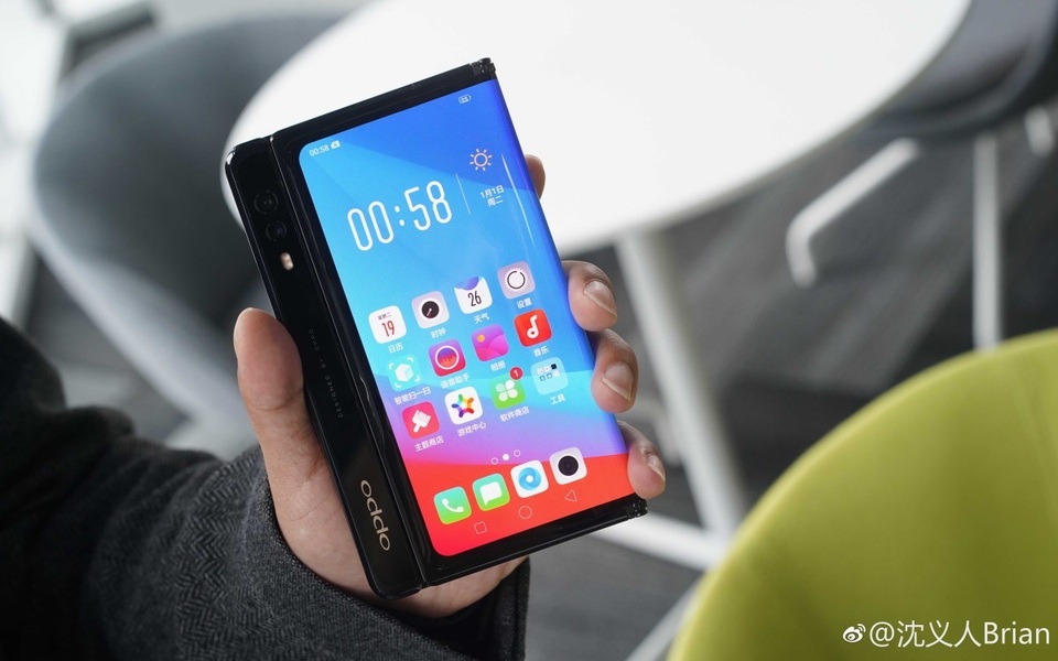 Oppo-foldable-4.jpg Oppo-foldable-4.jpg