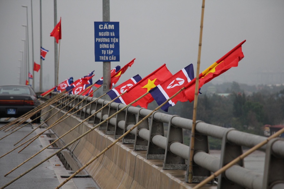 Quảng Ninh, Hải Phòng siết chặt an ninh, trang hoàng rực rỡ đón phái đoàn Triều Tiên - 5 Quảng Ninh, Hải Phòng siết chặt an ninh, trang hoàng rực rỡ đón phái đoàn Triều Tiên - 5