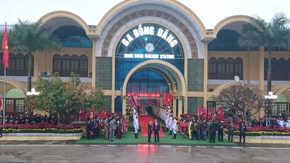 Hành trình của Chủ tịch Triều Tiên từ ga Đồng Đăng tới Hà Nội - 35 Hành trình của Chủ tịch Triều Tiên từ ga Đồng Đăng tới Hà Nội - 35