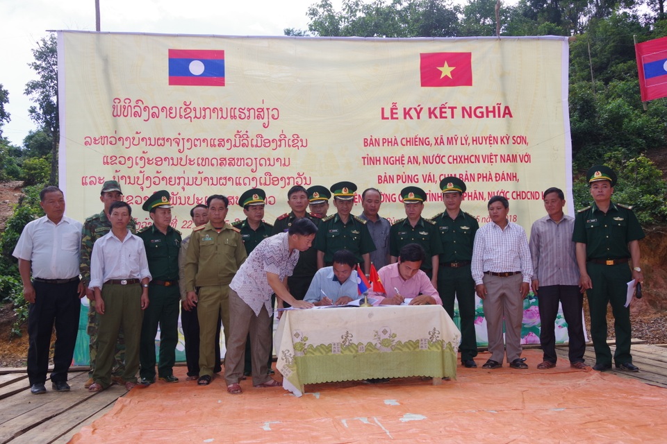 Dấu chân người chiến sĩ biên phòng trên các mặt trận - 1 Dấu chân người chiến sĩ biên phòng trên các mặt trận - 1