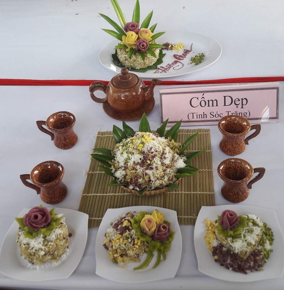 Người con gái xứ dừa mê bánh dân gian - 3 Người con gái xứ dừa mê bánh dân gian - 3