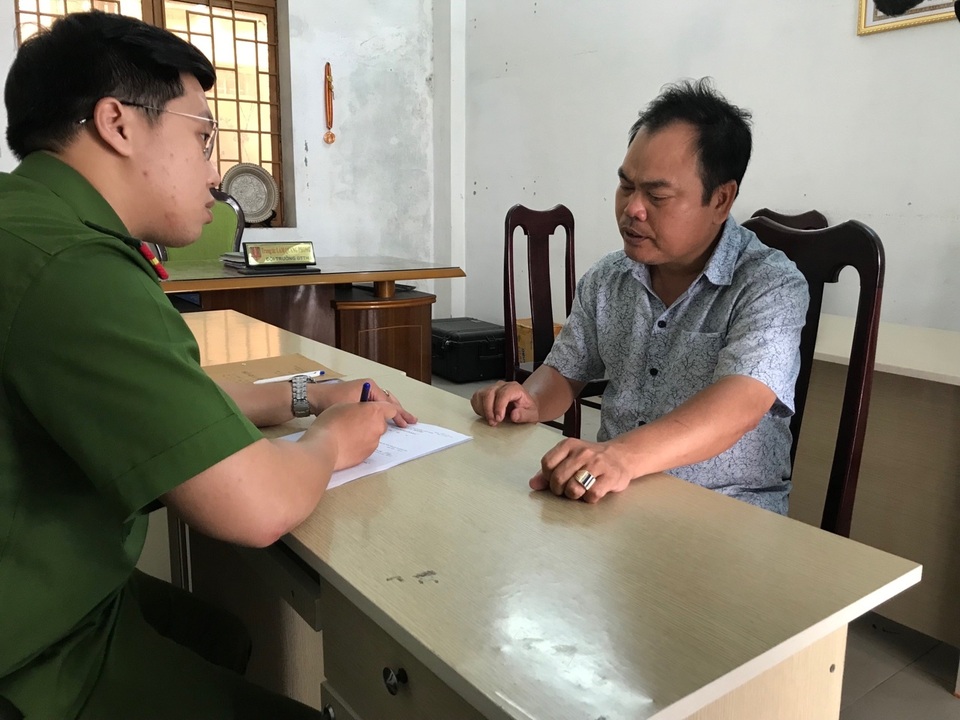 Nghi vợ ngoại tình, chồng đâm vợ tử vong - 1 Nghi vợ ngoại tình, chồng đâm vợ tử vong - 1