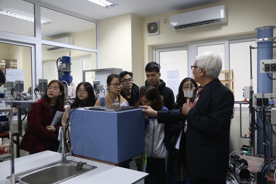 Chính phủ Việt Nam - Nhật Bản trả 80% học phí cho học viên theo học thạc sĩ - 3 Chính phủ Việt Nam - Nhật Bản trả 80% học phí cho học viên theo học thạc sĩ - 3
