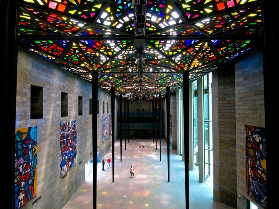 Những kiến trúc bằng kính lộng lẫy nhất thế giới - 5