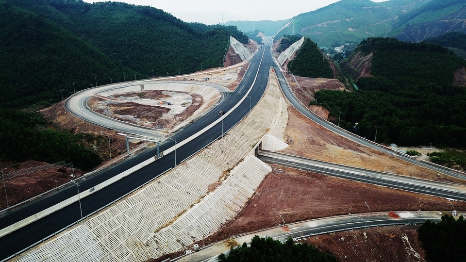 Thị trường bất động sản nào bùng nổ ở Quảng Ninh năm 2019 - 2 Thị trường bất động sản nào bùng nổ ở Quảng Ninh năm 2019 - 2