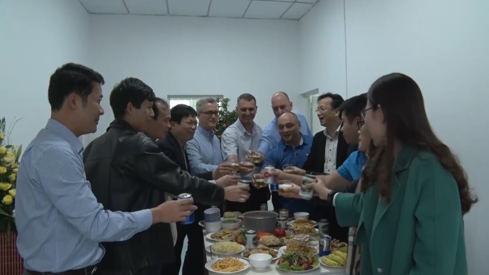 tet.jpg tet.jpg