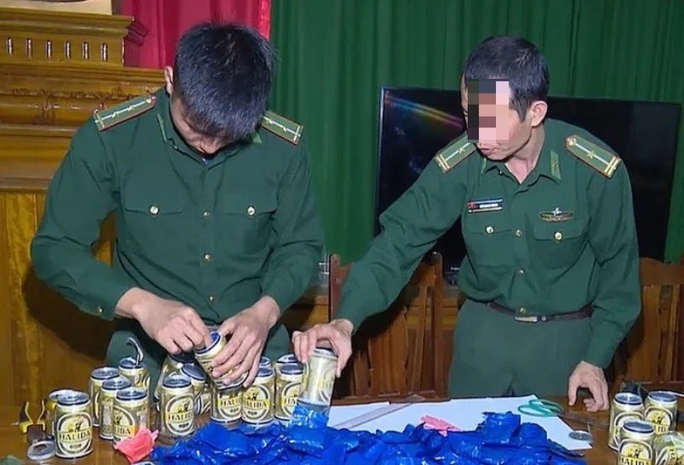 “Lá chắn thép” ngăn dòng ma túy trên tuyến biên giới - 1 “Lá chắn thép” ngăn dòng ma túy trên tuyến biên giới - 1