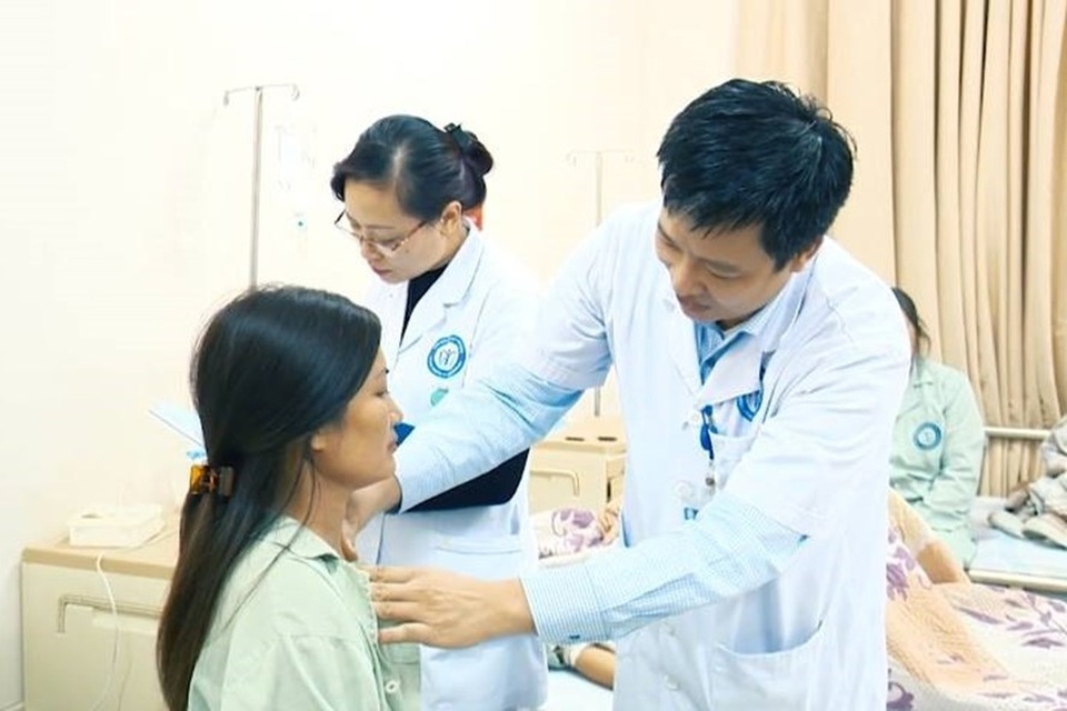 10 gương mặt thầy thuốc trẻ Việt Nam tiêu biểu được vinh danh - 3 10 gương mặt thầy thuốc trẻ Việt Nam tiêu biểu được vinh danh - 3