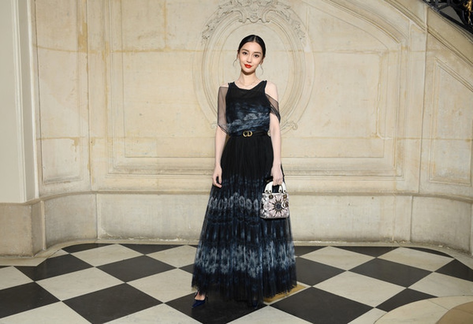 Angelababy đọ sắc với Jennifer Lawrence - 3 Angelababy đọ sắc với Jennifer Lawrence - 3