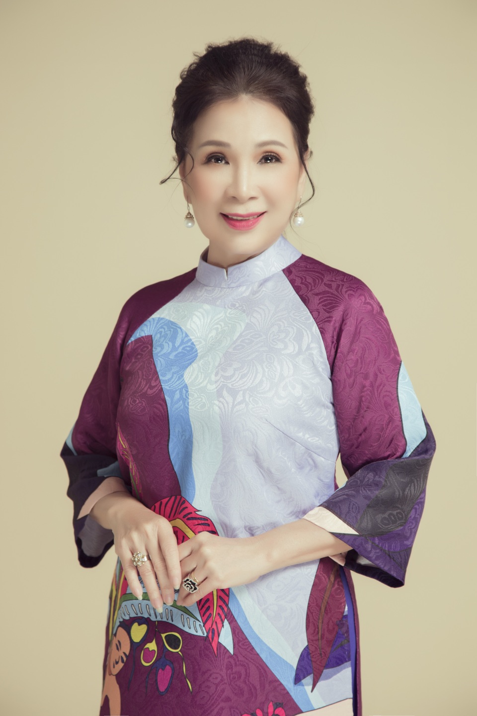 COCO4030.jpg COCO4030.jpg