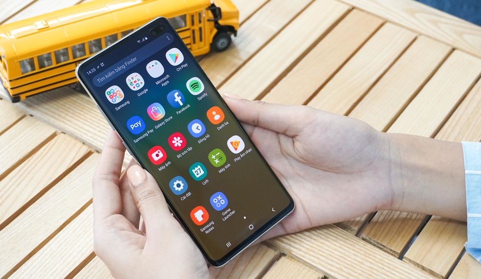Galaxy S10+ 4.JPG Galaxy S10+ 4.JPG