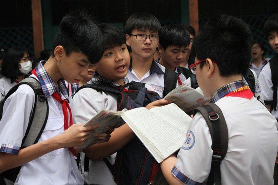 hoc sinh tphcm.jpg hoc sinh tphcm.jpg