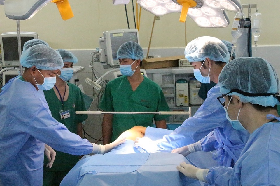 Phó Thủ tướng Trương Hòa Bình: Xây dựng bệnh viện Quân y 175 ngang tầm khu vực - 4 Phó Thủ tướng Trương Hòa Bình: Xây dựng bệnh viện Quân y 175 ngang tầm khu vực - 4