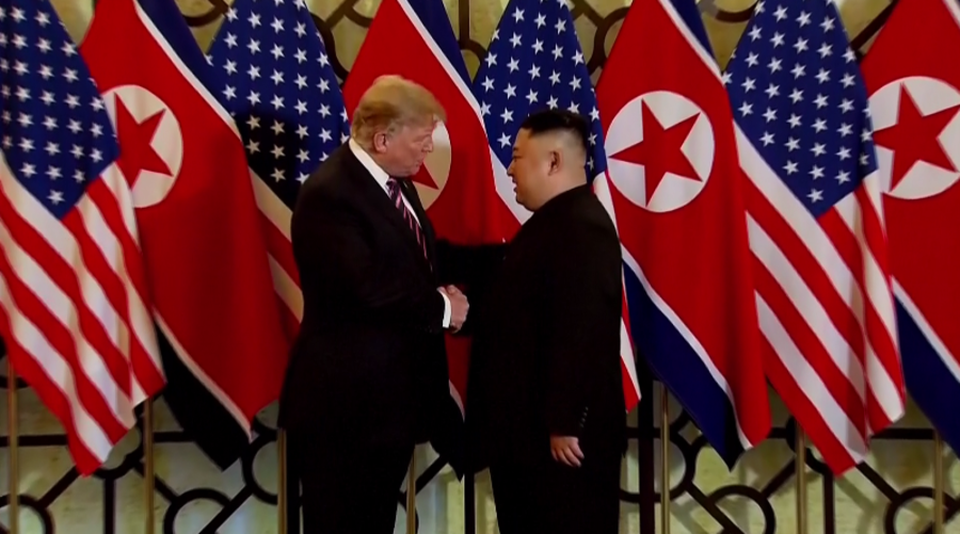 Tổng thống Trump - Chủ tịch Kim ăn tối tại Hà Nội, ca ngợi mối quan hệ tuyệt vời - 10 Tổng thống Trump - Chủ tịch Kim ăn tối tại Hà Nội, ca ngợi mối quan hệ tuyệt vời - 10
