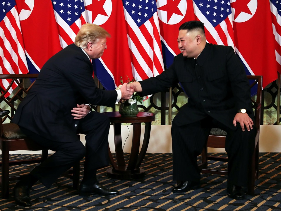 Tổng thống Trump - Chủ tịch Kim ăn tối tại Hà Nội, ca ngợi mối quan hệ tuyệt vời - 6 Tổng thống Trump - Chủ tịch Kim ăn tối tại Hà Nội, ca ngợi mối quan hệ tuyệt vời - 6