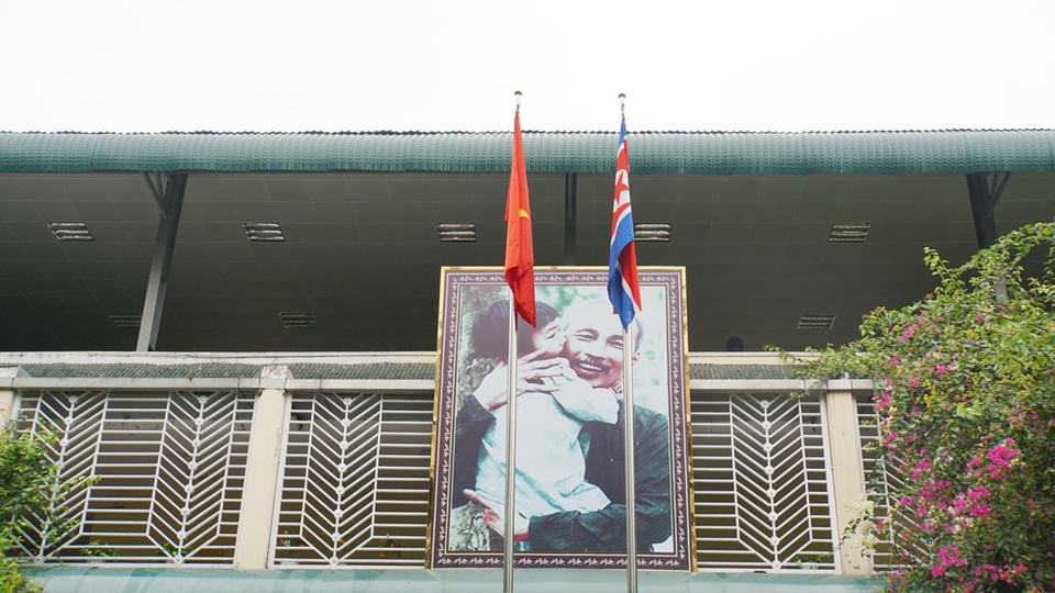 Trường Việt Triều háo hức chuẩn bị, mong chờ Chủ tịch Triều Tiên đến thăm - 8 Trường Việt Triều háo hức chuẩn bị, mong chờ Chủ tịch Triều Tiên đến thăm - 8