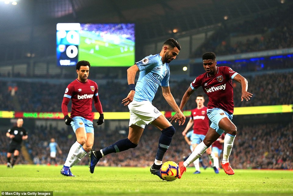 Man City 1-0 West Ham: Quả phạt đền tranh cãi - 3 Man City 1-0 West Ham: Quả phạt đền tranh cãi - 3
