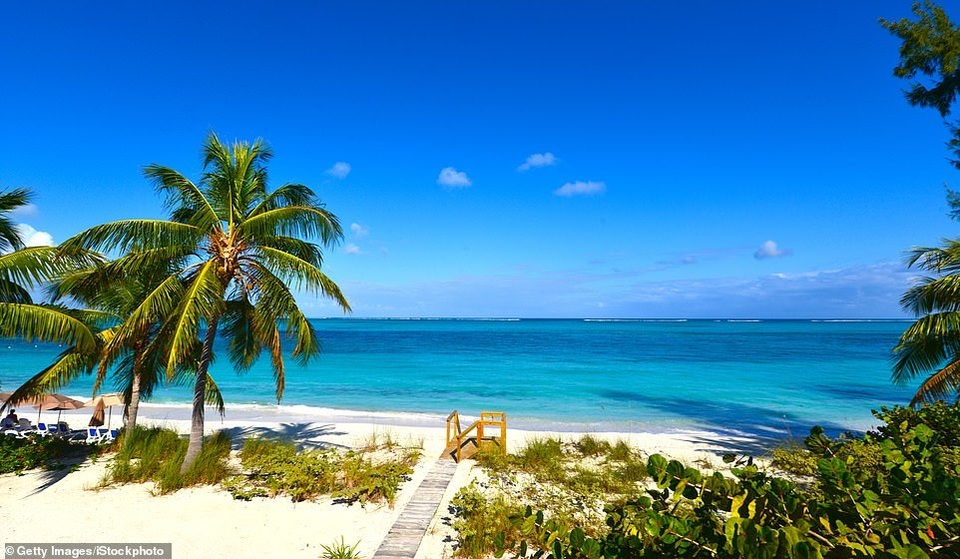 15 bãi biển đẹp nhất thế giới năm 2019 theo bình chọn của TripAdvisor - 5 15 bãi biển đẹp nhất thế giới năm 2019 theo bình chọn của TripAdvisor - 5