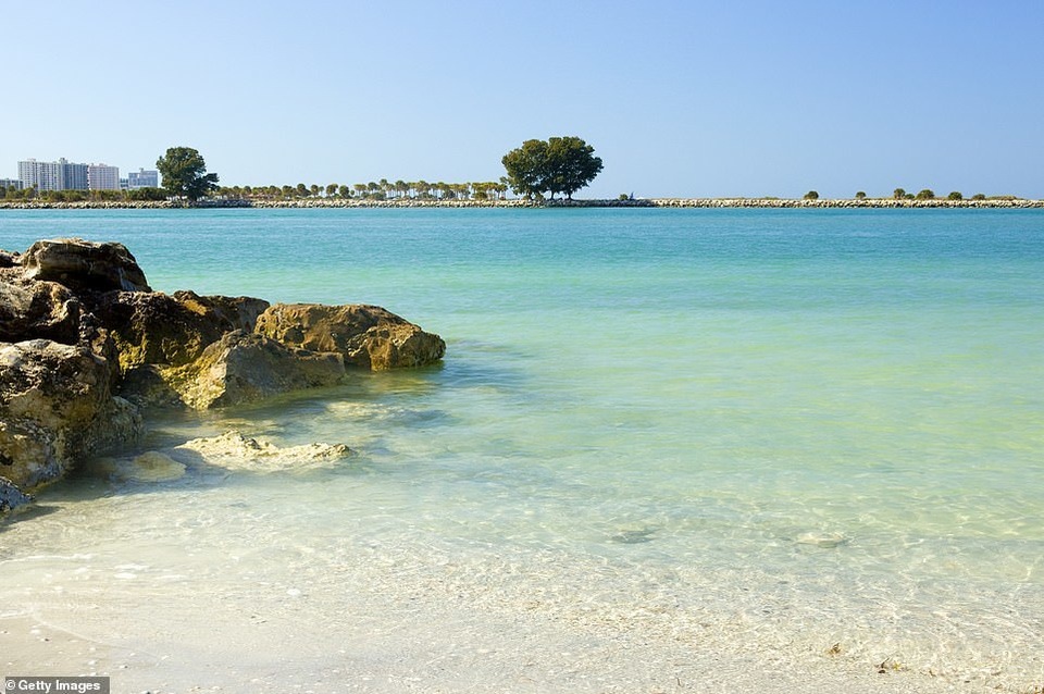 15 bãi biển đẹp nhất thế giới năm 2019 theo bình chọn của TripAdvisor - 6 15 bãi biển đẹp nhất thế giới năm 2019 theo bình chọn của TripAdvisor - 6