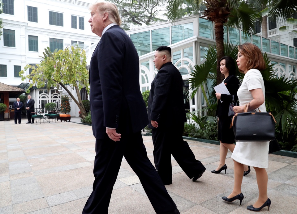 Ông Trump nói cuộc họp rất thành công, ông Kim tuyên bố sẵn sàng giải trừ hạt nhân - 9 Ông Trump nói cuộc họp rất thành công, ông Kim tuyên bố sẵn sàng giải trừ hạt nhân - 9