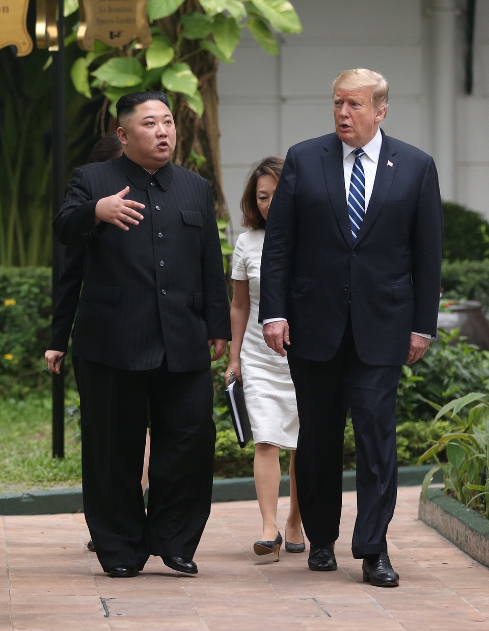 Ông Trump nói cuộc họp rất thành công, ông Kim tuyên bố sẵn sàng giải trừ hạt nhân - 10 Ông Trump nói cuộc họp rất thành công, ông Kim tuyên bố sẵn sàng giải trừ hạt nhân - 10