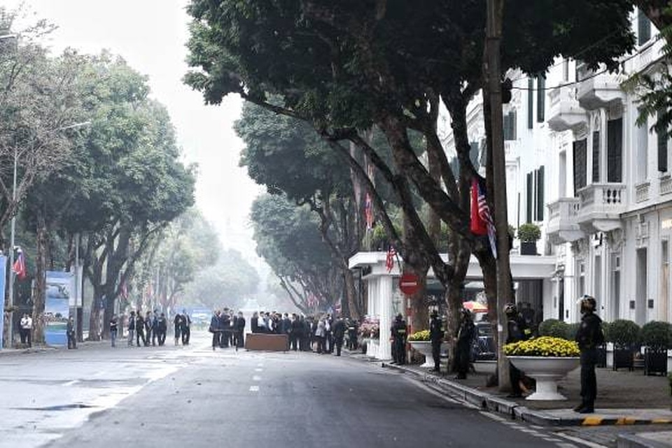 Ông Trump nói cuộc họp rất thành công, ông Kim tuyên bố sẵn sàng giải trừ hạt nhân - 32 Ông Trump nói cuộc họp rất thành công, ông Kim tuyên bố sẵn sàng giải trừ hạt nhân - 32