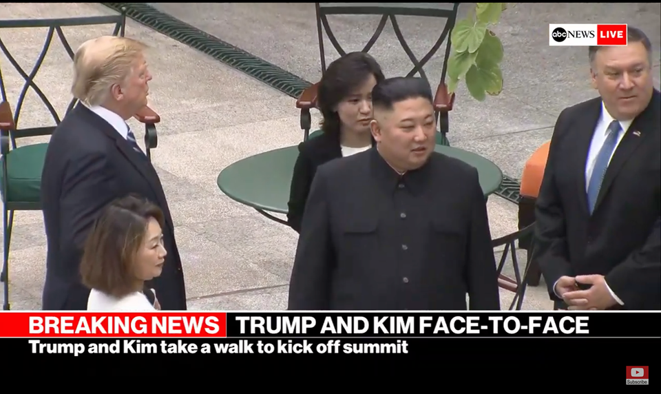 Ông Trump nói cuộc họp rất thành công, ông Kim tuyên bố sẵn sàng giải trừ hạt nhân - 18 Ông Trump nói cuộc họp rất thành công, ông Kim tuyên bố sẵn sàng giải trừ hạt nhân - 18
