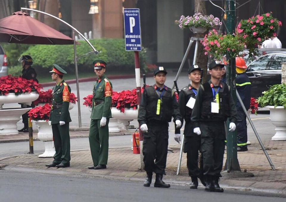 Tổng thống Mỹ và Chủ tịch Triều Tiên đến Metropole họp Hội nghị thượng đỉnh - 25 Tổng thống Mỹ và Chủ tịch Triều Tiên đến Metropole họp Hội nghị thượng đỉnh - 25