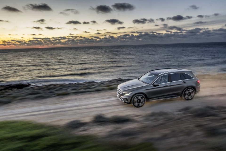 Mercedes-Ben GLC được trang bị động cơ mới - 4 Mercedes-Ben GLC được trang bị động cơ mới - 4