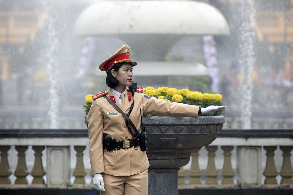 Anh 5.jpg Anh 5.jpg
