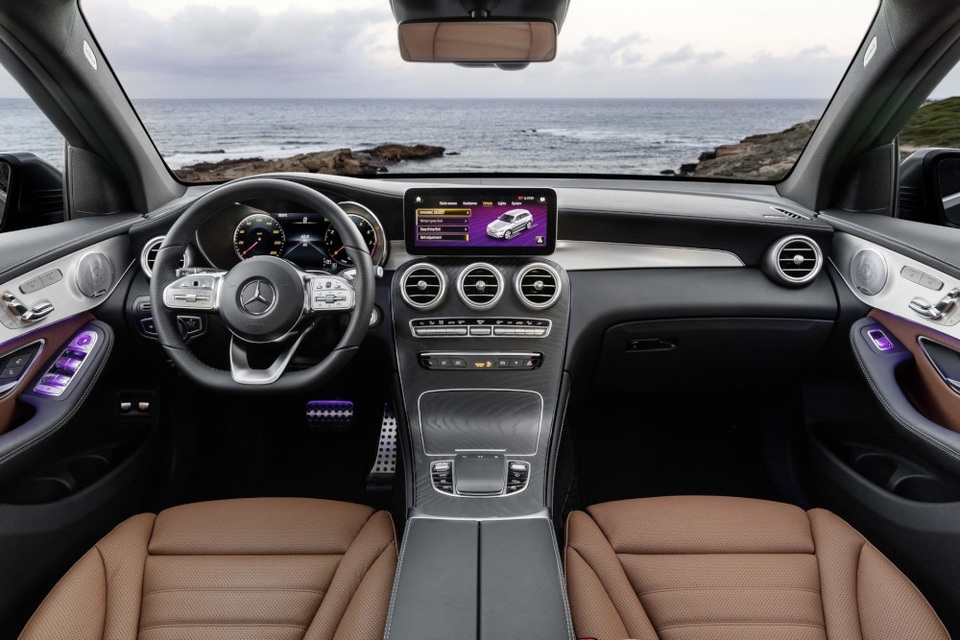 Mercedes-Ben GLC được trang bị động cơ mới - 2 Mercedes-Ben GLC được trang bị động cơ mới - 2