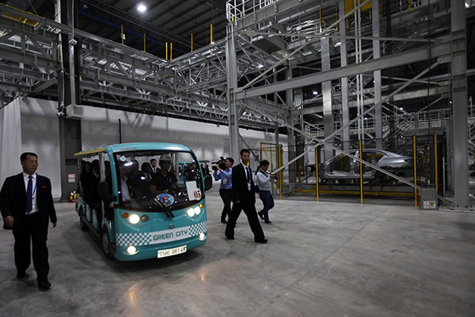 “Đột nhập” nhà máy VinFast trước ngày chạy thử - 29 “Đột nhập” nhà máy VinFast trước ngày chạy thử - 29