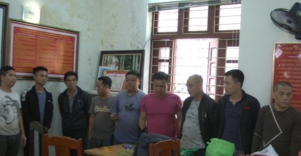 Khởi tố vụ án đánh bạc “khủng” với số tiền hơn 1 tỷ đồng - 1 Khởi tố vụ án đánh bạc “khủng” với số tiền hơn 1 tỷ đồng - 1