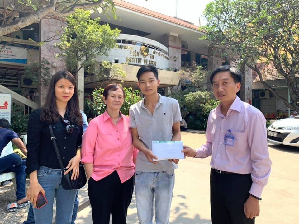 Bạn đọc Dân trí hỗ trợ nóng hơn 124 triệu đồng giúp cháu bé bị tim bẩm sinh, không lá lách - 1 Bạn đọc Dân trí hỗ trợ nóng hơn 124 triệu đồng giúp cháu bé bị tim bẩm sinh, không lá lách - 1
