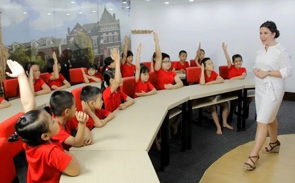 Học tiếng Anh ở phổ thông: Thiếu môi trường cọ xát - 2 Học tiếng Anh ở phổ thông: Thiếu môi trường cọ xát - 2