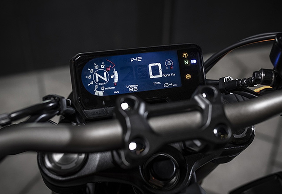 Honda CB650R 3.jpg Honda CB650R 3.jpg