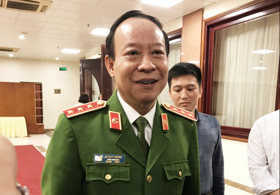 Tướng Lê Quý Vương nói về việc điều xe bọc thép bảo vệ Thượng đỉnh Mỹ - Triều - 1 Tướng Lê Quý Vương nói về việc điều xe bọc thép bảo vệ Thượng đỉnh Mỹ - Triều - 1