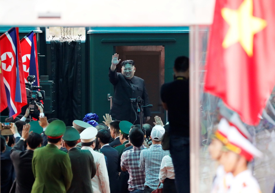 Những khoảnh khắc đẹp của Chủ tịch Kim Jong-un tại Việt Nam trên báo chí quốc tế - 23 Những khoảnh khắc đẹp của Chủ tịch Kim Jong-un tại Việt Nam trên báo chí quốc tế - 23