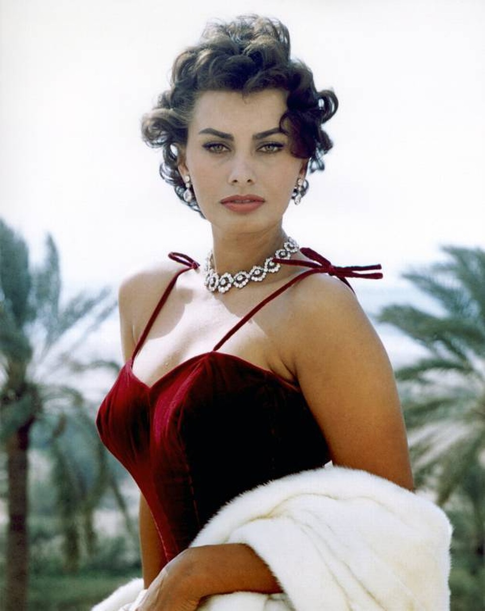 Sophia Loren bất ngờ tái xuất - 7