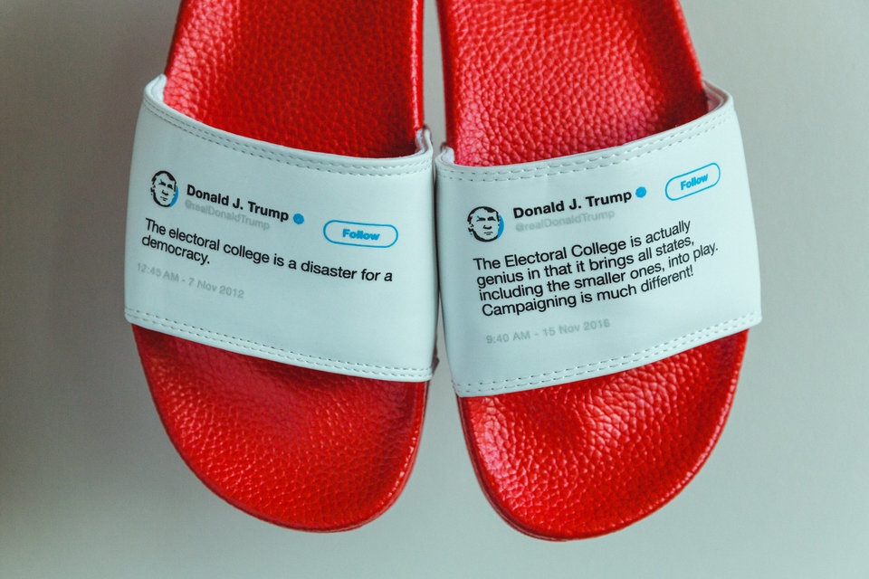 Bán hàng bá đạo: Dép in hình Twitter Tổng thống Trump, thu hàng chục tỷ - 11 Bán hàng bá đạo: Dép in hình Twitter Tổng thống Trump, thu hàng chục tỷ - 11