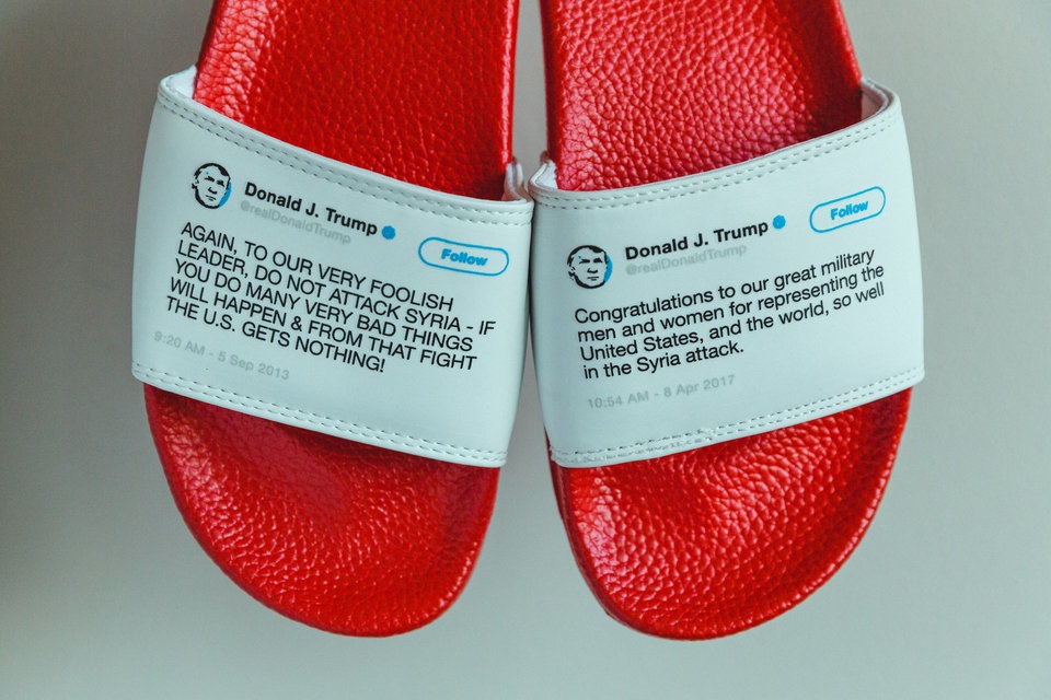 Bán hàng bá đạo: Dép in hình Twitter Tổng thống Trump, thu hàng chục tỷ - 9 Bán hàng bá đạo: Dép in hình Twitter Tổng thống Trump, thu hàng chục tỷ - 9