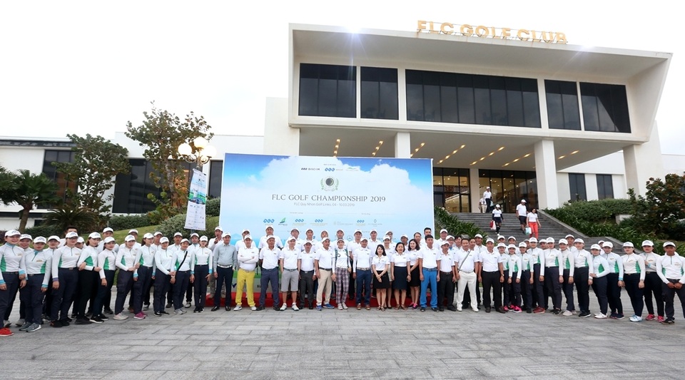 Hơn 2000 Golfer tranh tài tại giải đấu FLC Golf Championship 2019 - 1 Hơn 2000 Golfer tranh tài tại giải đấu FLC Golf Championship 2019 - 1